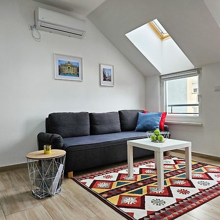 Roman Apartman Sremska Mitrovica Luaran gambar